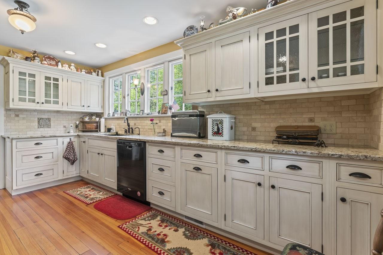 11939 Marne Road Newark, OH 43055 - Photo 19 of 66 Marne Rd kitchen-53