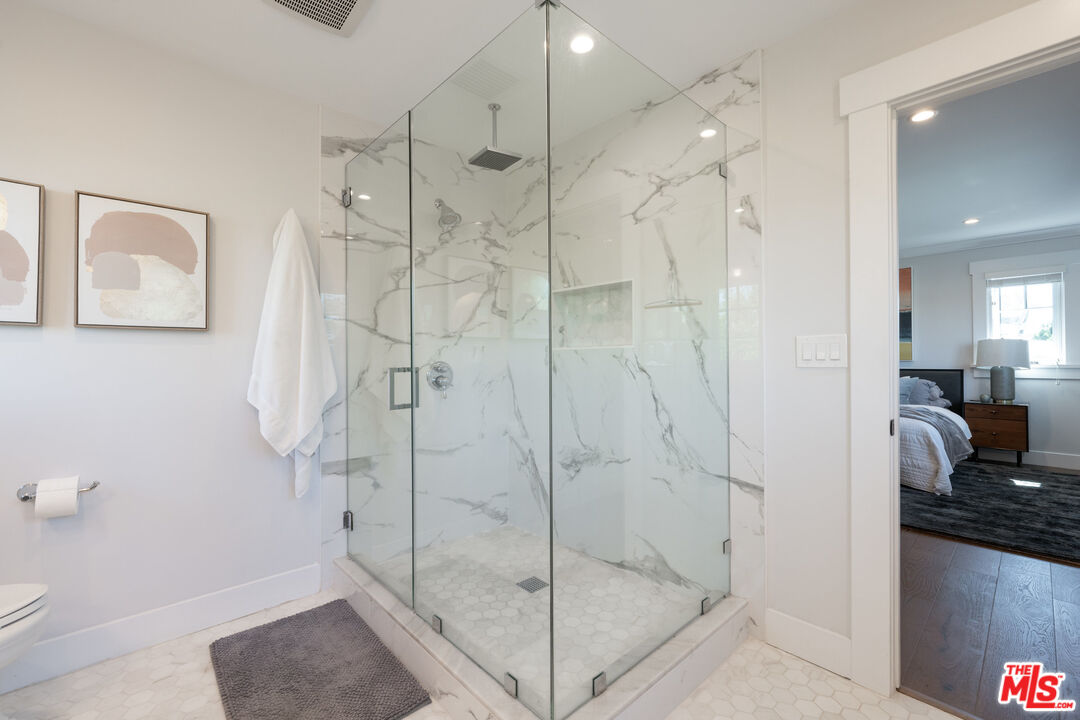 385 North Wilton Place Los Angeles, CA 90004 - Photo 36 of 53 a bathroom with a shower