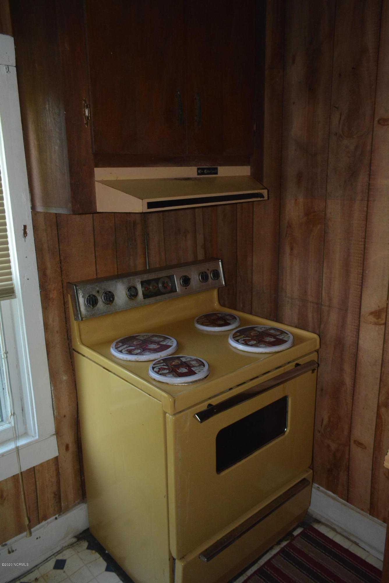 103 Northeast Street Spring Hope, NC 27882 - Photo 10 of 29 DSC_0653