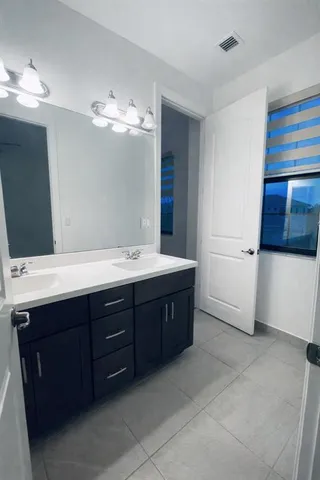 $829,900 | 3821 Northwest 87th Way, Coral Springs, FL 33065