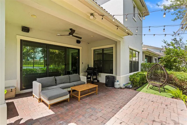 $829,900 | 3821 Northwest 87th Way, Coral Springs, FL 33065