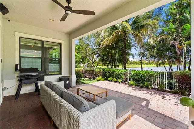 $829,900 | 3821 Northwest 87th Way, Coral Springs, FL 33065