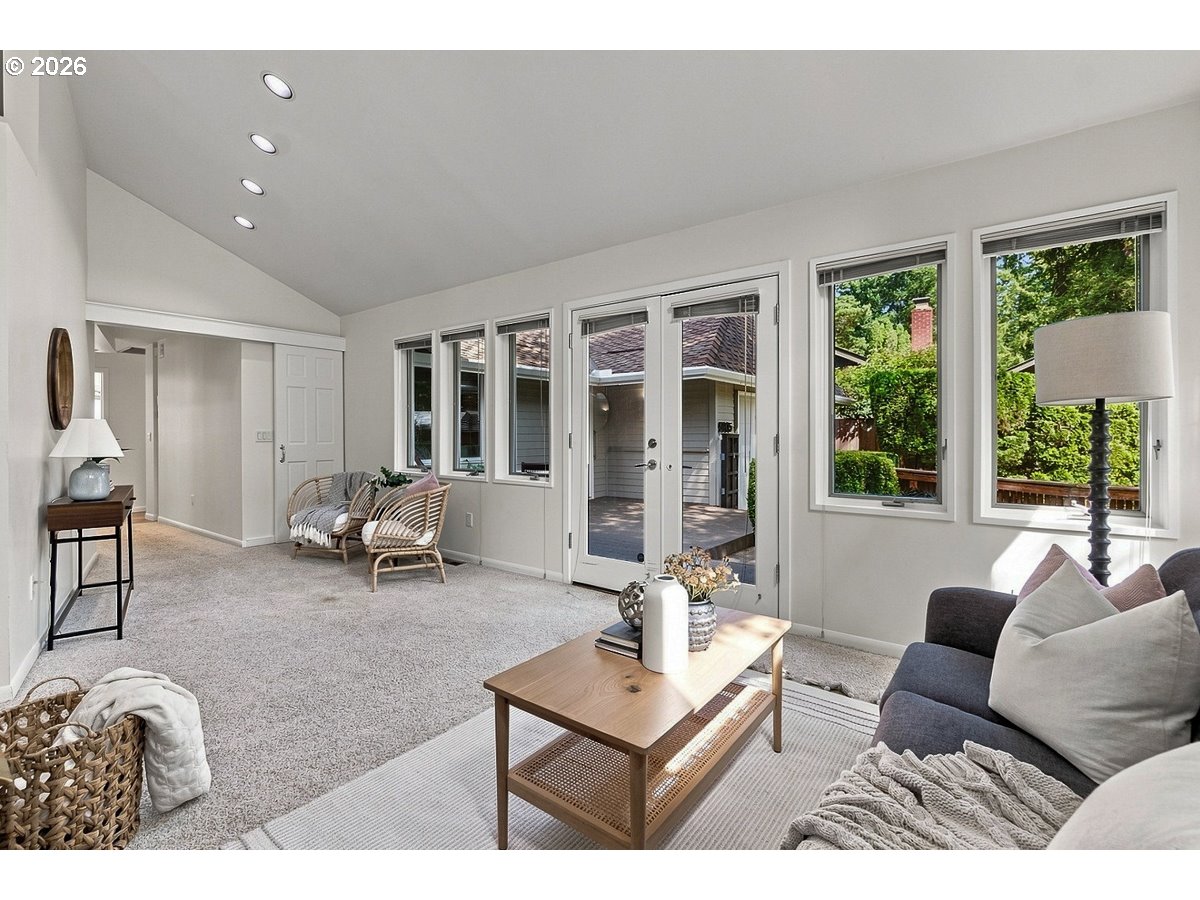 5905 Southwest Glenbrook Road Beaverton, OR 97007 - Photo 28 of 46 Gallery Image 28