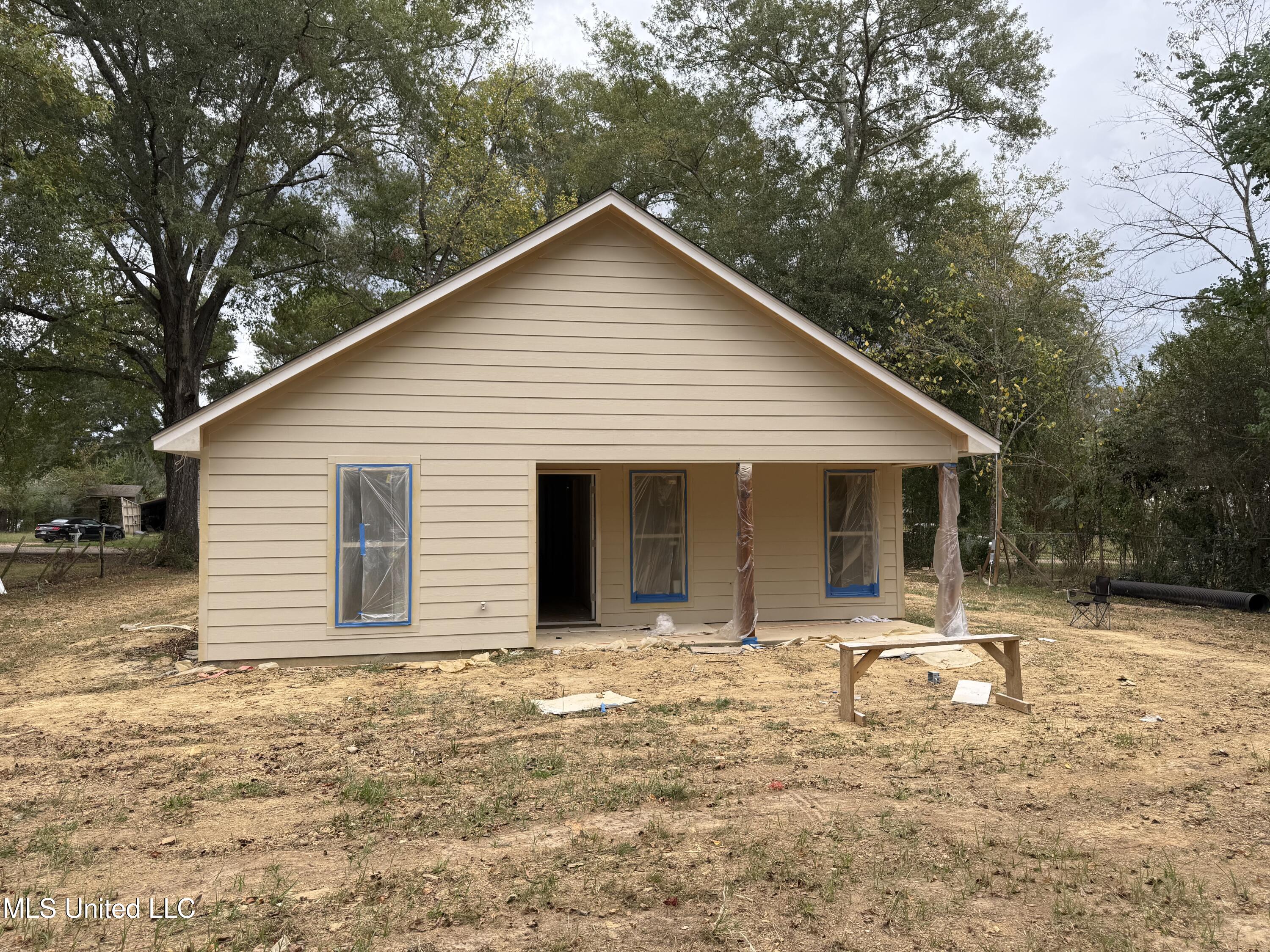 207 Rhodes Avenue Pelahatchie, MS 39145 - Photo 3 of 4 IMG_3751 (1)