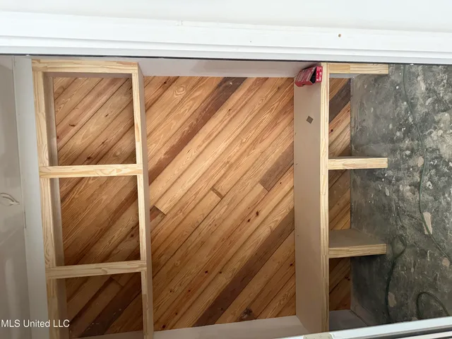 $249,999 | 207 Rhodes Avenue, Pelahatchie, MS 39145