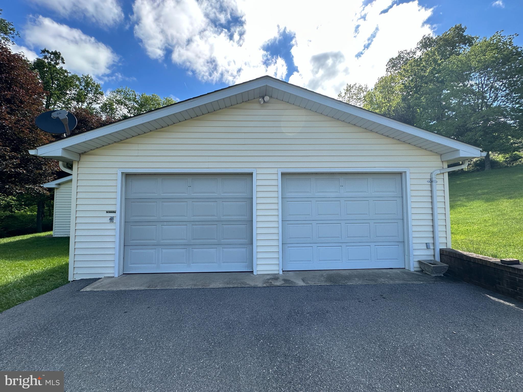 1801 Michael Road Myersville, MD 21773 - Photo 8 of 119