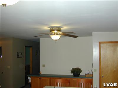 3442 West Walker Road Walnutport, PA 18088 - Photo 7 of 7 Gallery Image 7