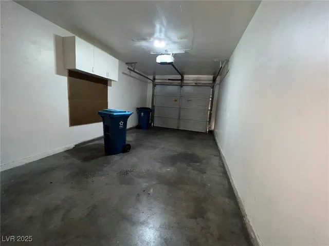 $1,685 | 8028 Desire Drive, Las Vegas, NV 89128