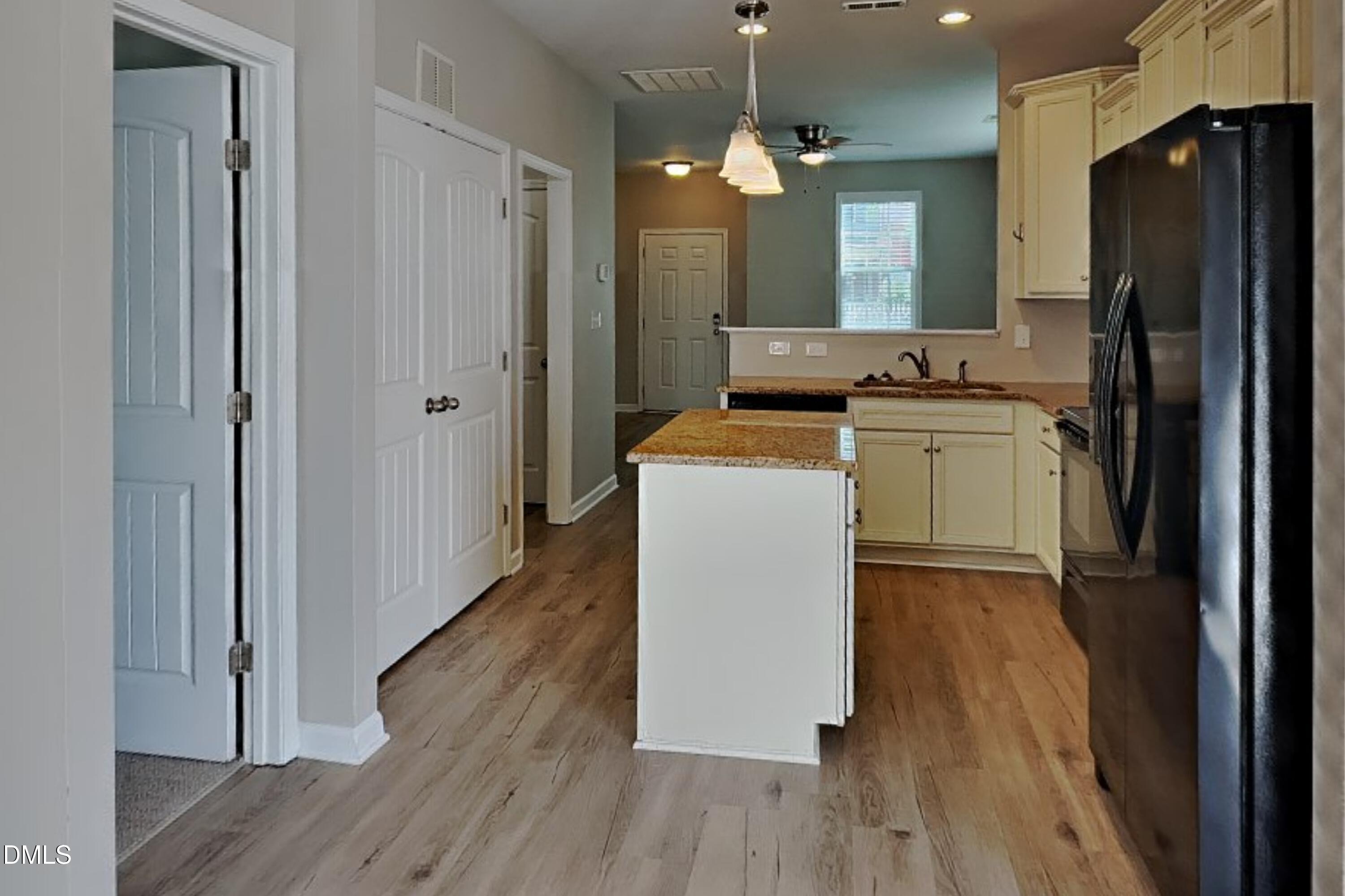 94 Scotch Bonnet Ridge Clayton, NC 27520 - Photo 5 of 19