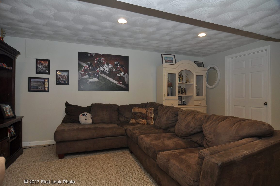 9 Auke Way Westerly, RI 02891 - Photo 15 of 40