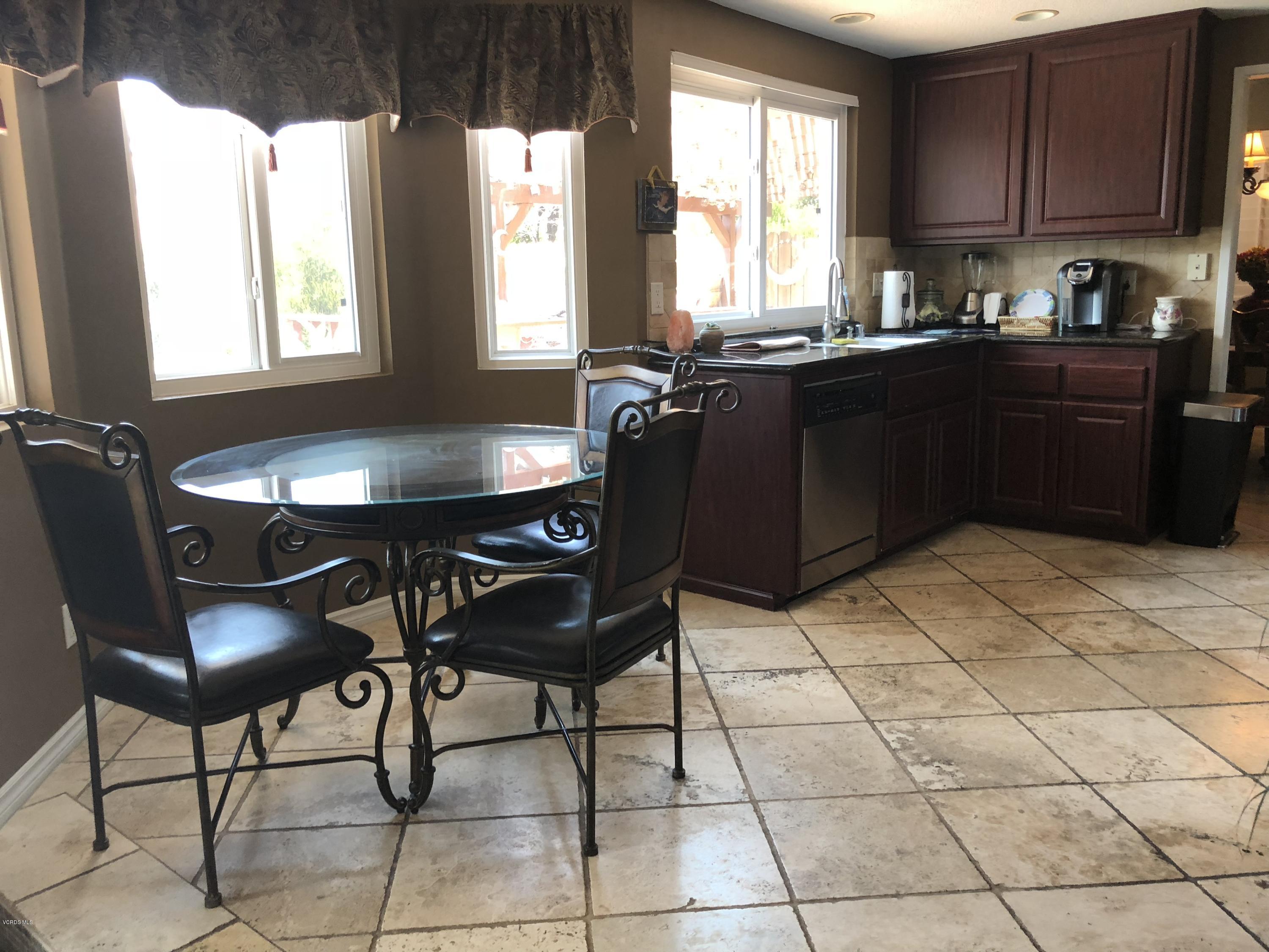 441 Appleton Road Simi Valley, CA 93065 - Photo 16 of 36 1CA6ACEA-4D4B-4606-A06E-D3600A7A6EBF