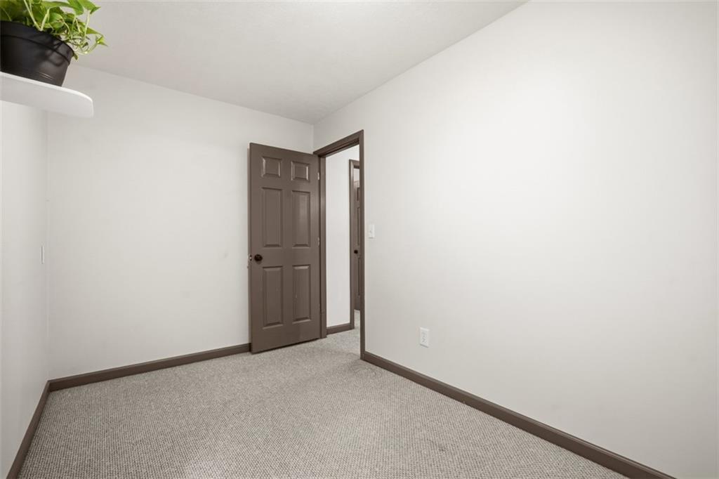 8517 Wittmer Road Pittsburgh, PA 15237 - Photo 28 of 46 a view of an empty room