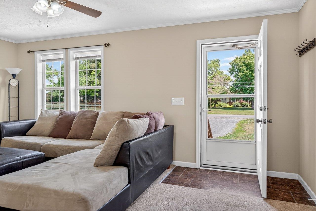 2242 West Dry River Road Dayton, VA 22821 - Photo 4 of 62