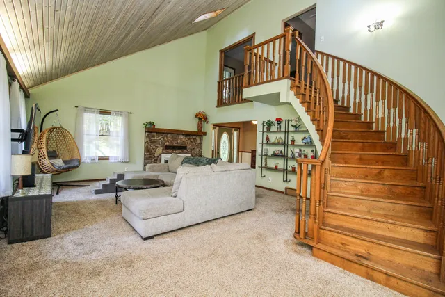 $375,000 | 29050 Wilderness Trail, Sturgis, MI 49091