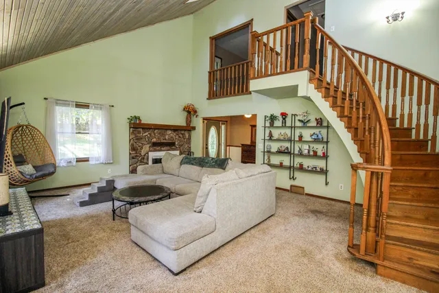 $375,000 | 29050 Wilderness Trail, Sturgis, MI 49091