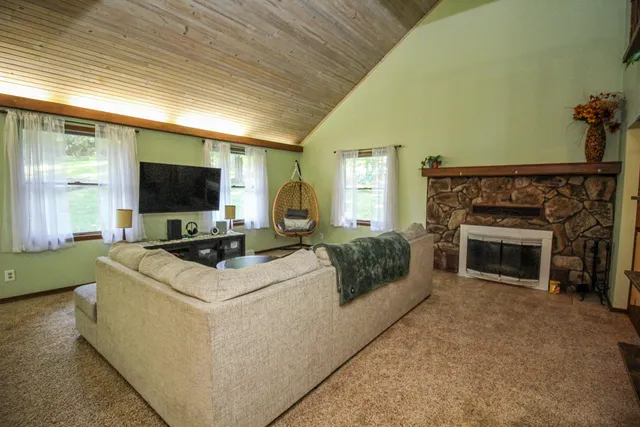$375,000 | 29050 Wilderness Trail, Sturgis, MI 49091