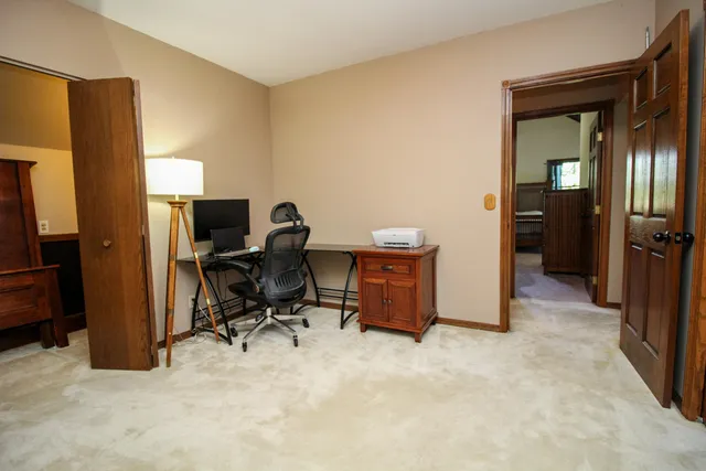 $375,000 | 29050 Wilderness Trail, Sturgis, MI 49091