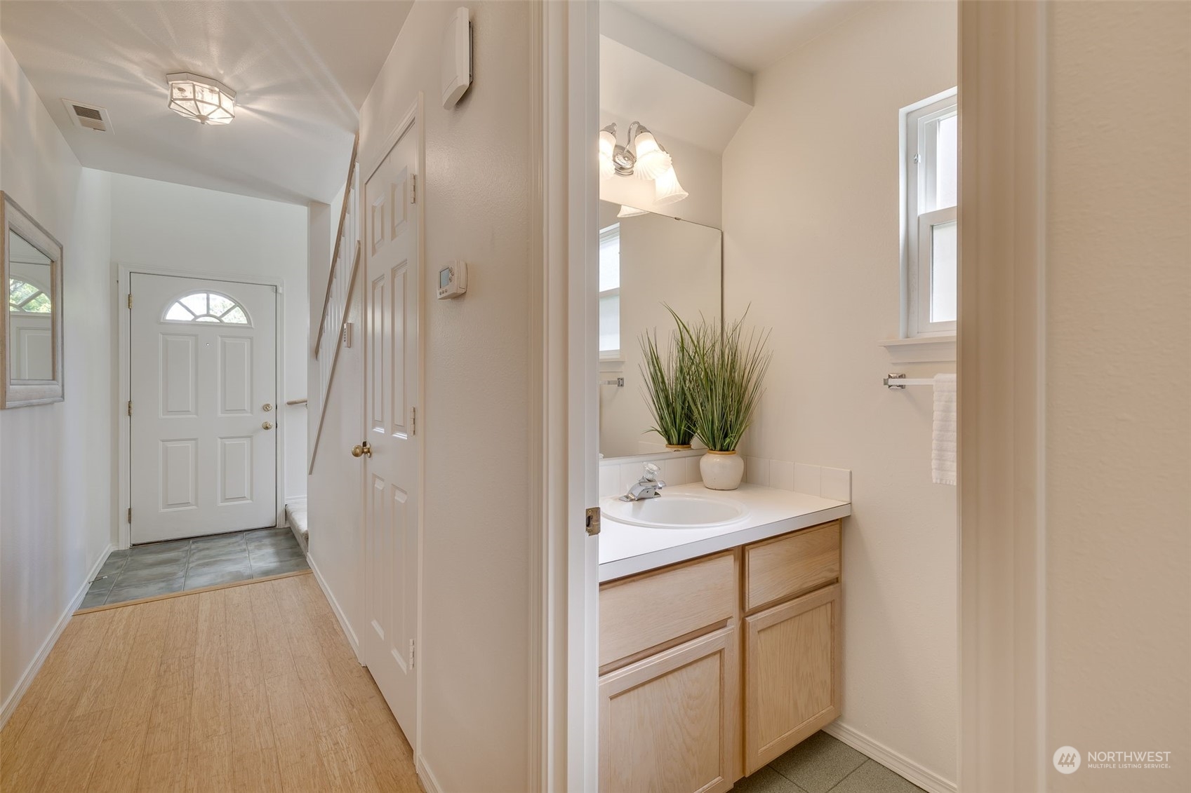 725 North 96th Street Seattle, WA 98103 - Photo 18 of 30 Gallery Image 18