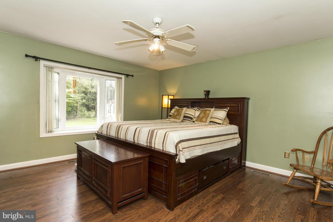 507 Cockeys Mill Road Reisterstown, MD 21136 - Photo 12 of 30 Bedroom (Master)