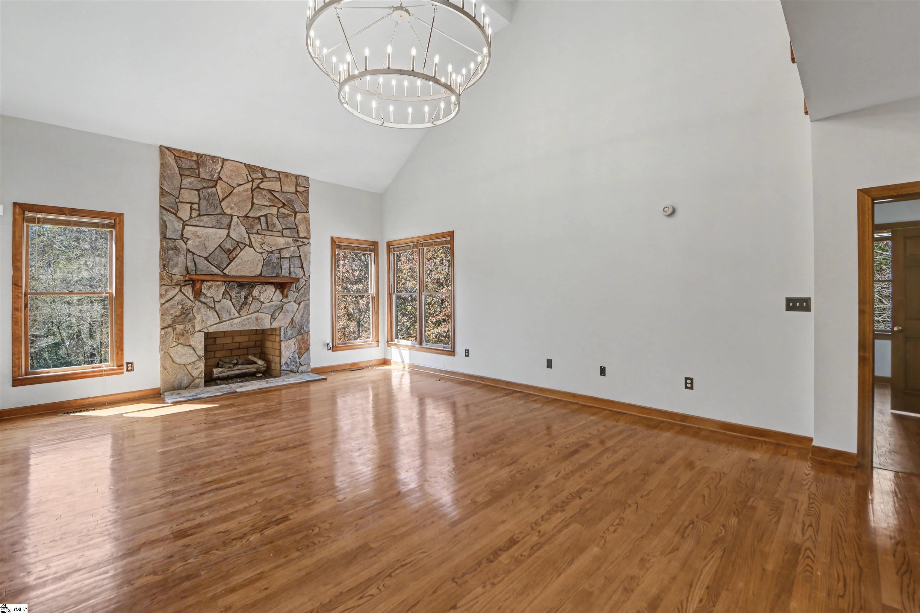 281 Ridge Way Simpsonville, SC 29680 - Photo 4 of 47