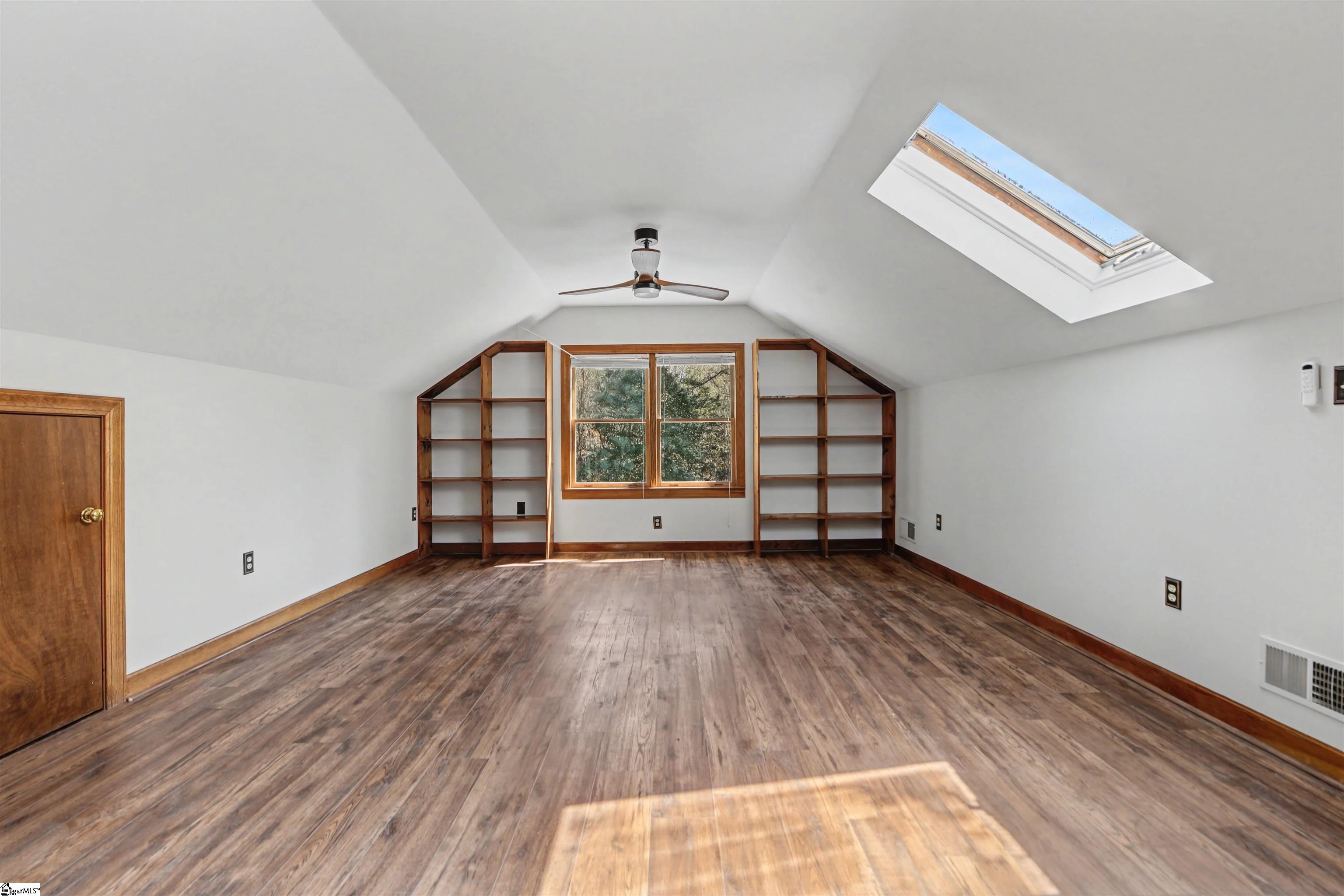 281 Ridge Way Simpsonville, SC 29680 - Photo 5 of 47