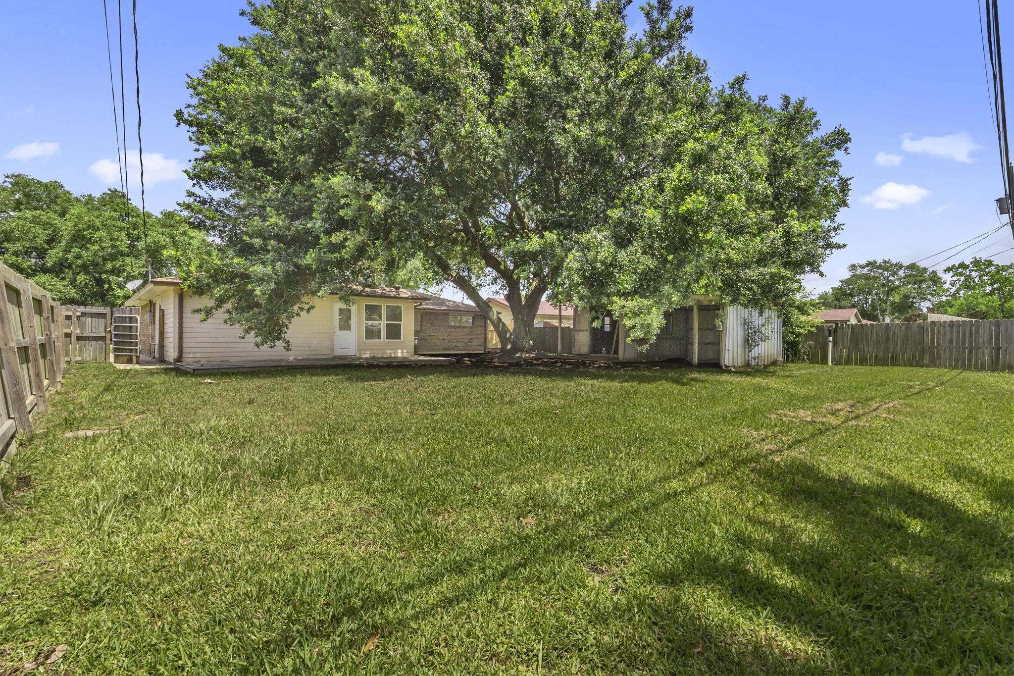 315 David Street Bridge City, TX 77611 - Photo 23 of 26