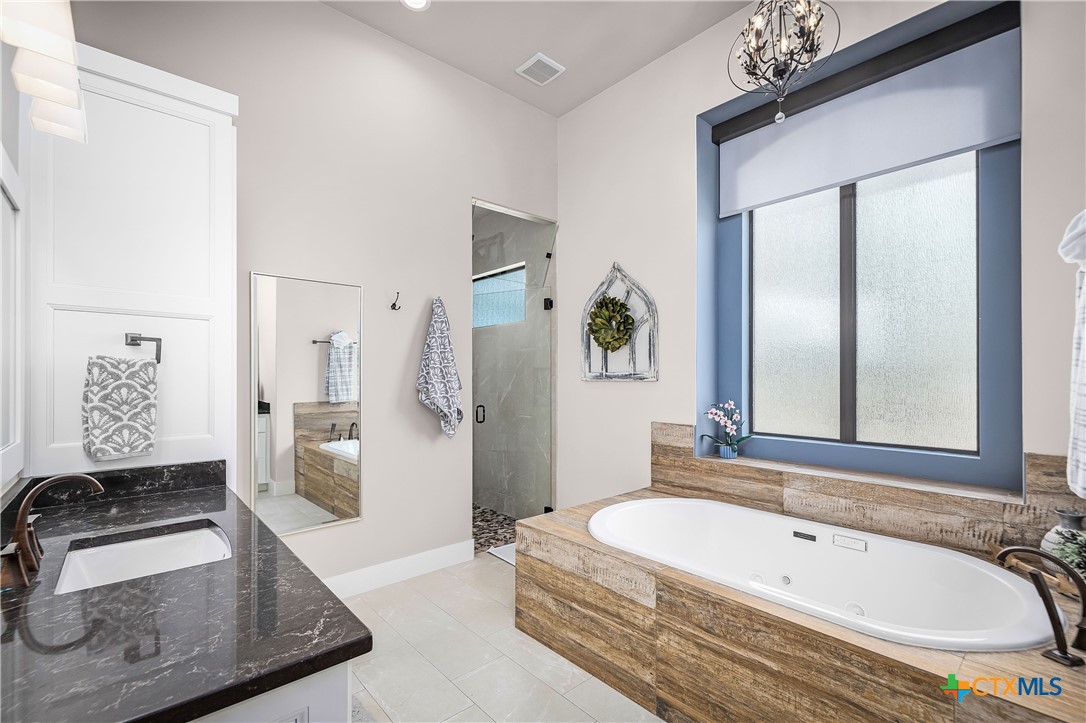 526 Cantera Ridge New Braunfels, TX 78132 - Photo 15 of 42