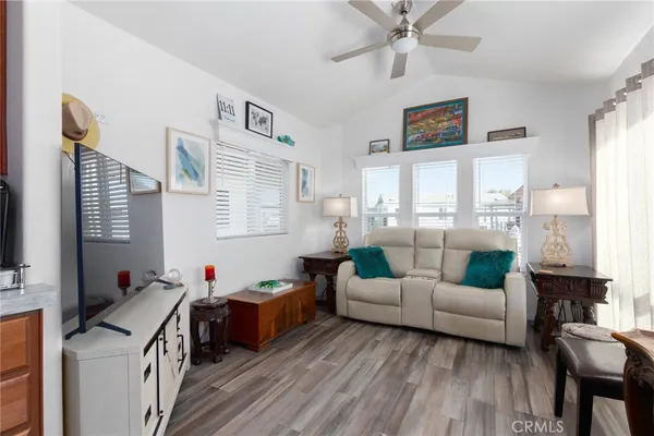 $124,500 | 1295 South Cawston Avenue, Unit 428, Hemet, CA 92545