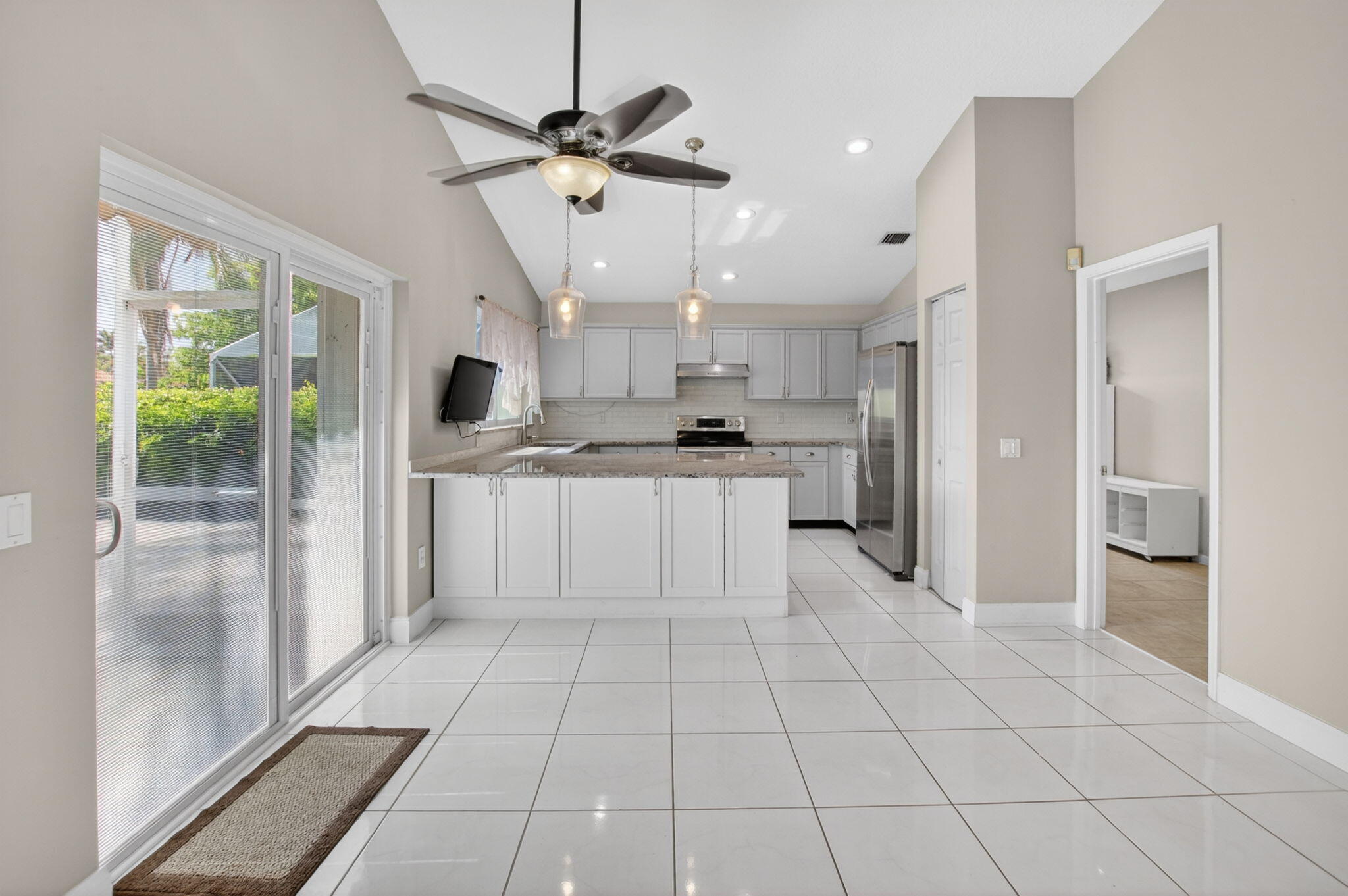 9336 Water Course Way Boynton Beach, FL 33437 - Photo 13 of 46 15-web-or-mls-DSC_9531