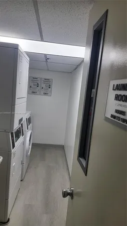 $2,800 | 7601 East Treasure Drive, Unit 2210, North Bay Village, FL 33141