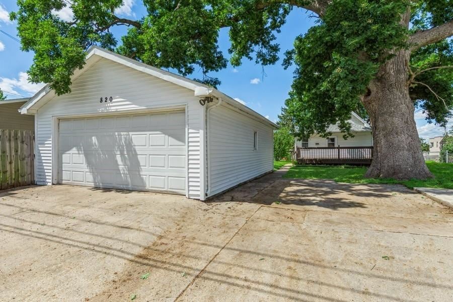 820 Center Point Road Northeast Cedar Rapids, IA 52402 - Photo 29 of 29 Gallery Image 29