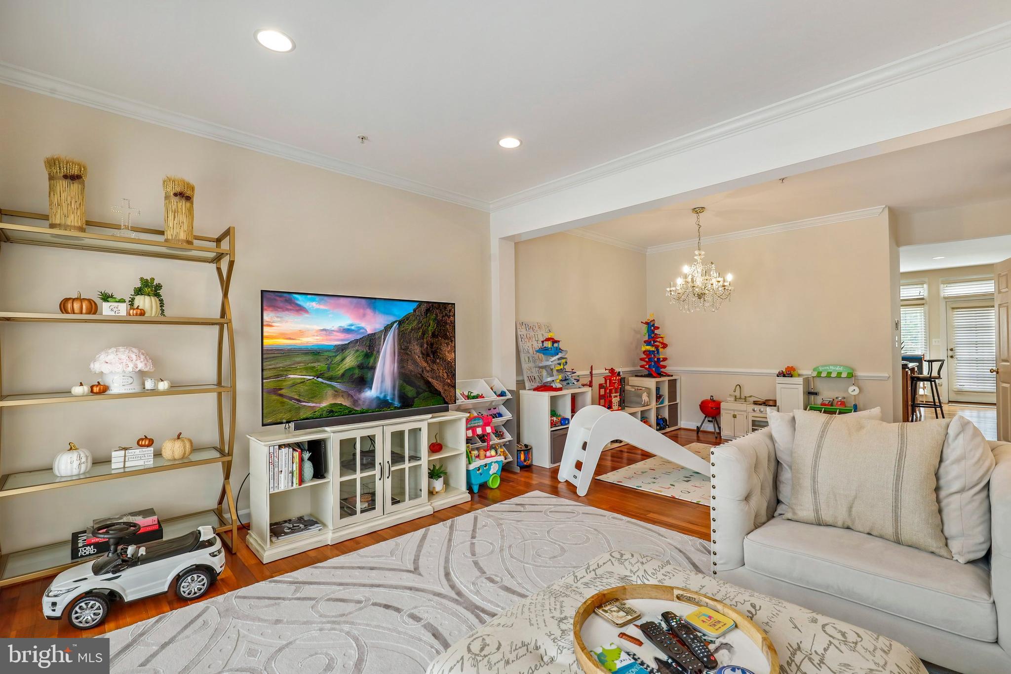 1518 Hurley Court Hanover, MD 21076 - Photo 5 of 52