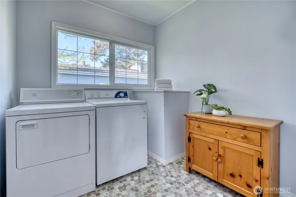 $419,000 | 673 Kendor Drive, Point Roberts, WA 98281