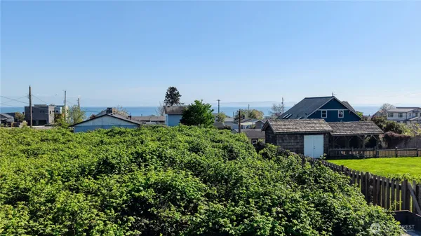 $419,000 | 673 Kendor Drive, Point Roberts, WA 98281