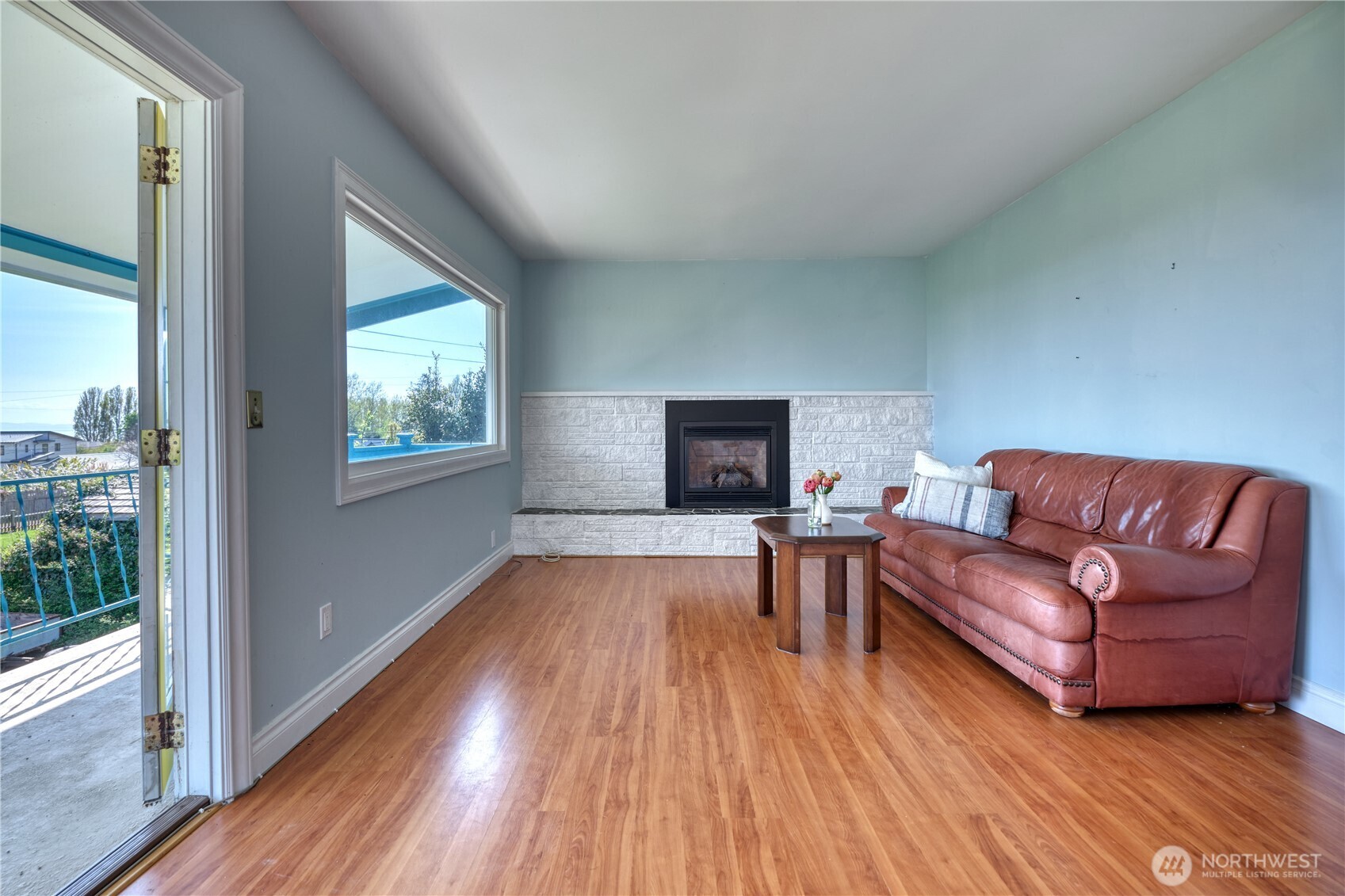 673 Kendor Drive Point Roberts, WA 98281 - Photo 7 of 32