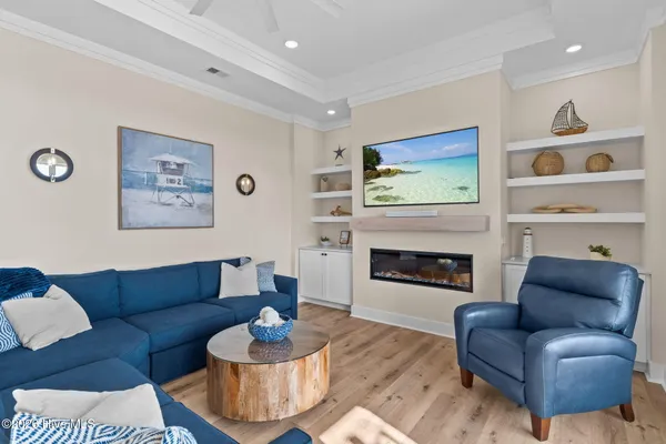 $2,199,999 | 101 East 1st Street, Ocean Isle Beach, NC 28469