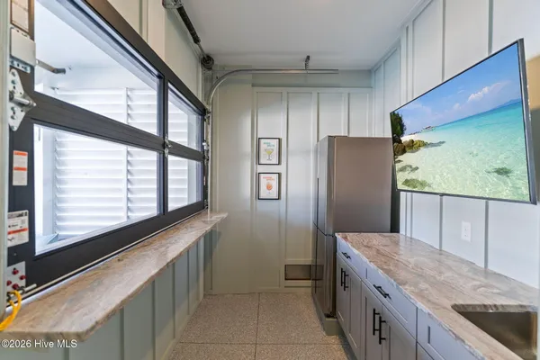 $2,199,999 | 101 East 1st Street, Ocean Isle Beach, NC 28469