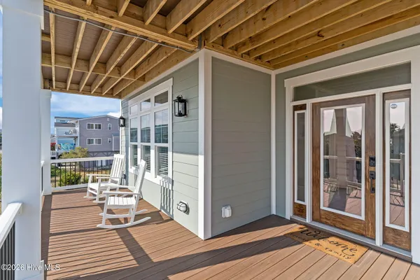 $2,199,999 | 101 East 1st Street, Ocean Isle Beach, NC 28469