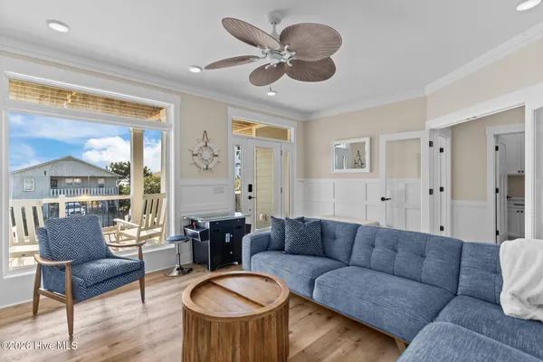 $2,199,999 | 101 East 1st Street, Ocean Isle Beach, NC 28469