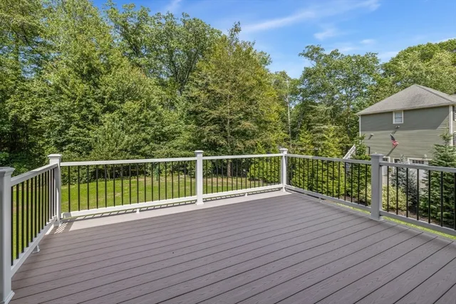 $1,150,000 | 5 Lee Road, North Reading, MA 01864