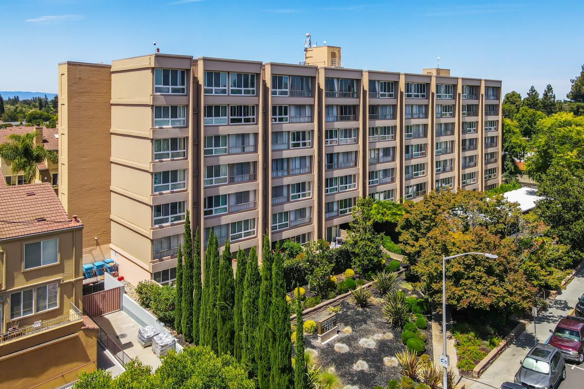 1700 Civic Center Drive, Unit 214 Santa Clara, CA 95050 - Photo 13 of 17 a view of a tall building