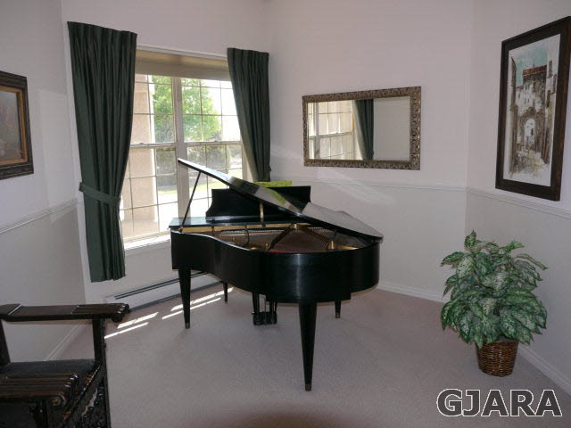 309 Rimrock Court Grand Junction, CO 81507 - Photo 9 of 25 Gallery Image 9