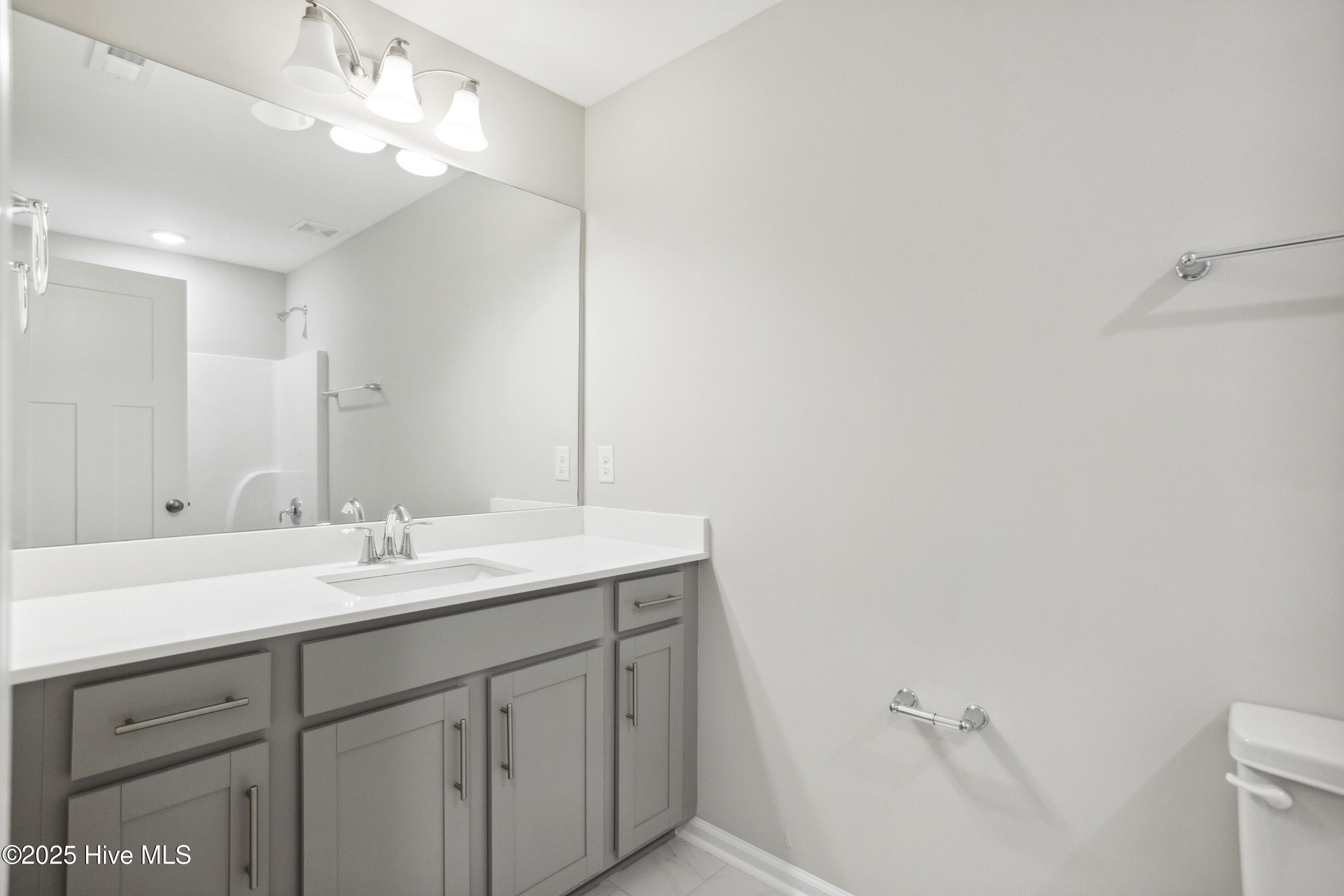 4756 Tallow Trace, Unit 2 Shallotte, NC 28470 - Photo 22 of 32 For MLS purposes only. Photo is not representative of actual home. Options/Upgrades may vary.