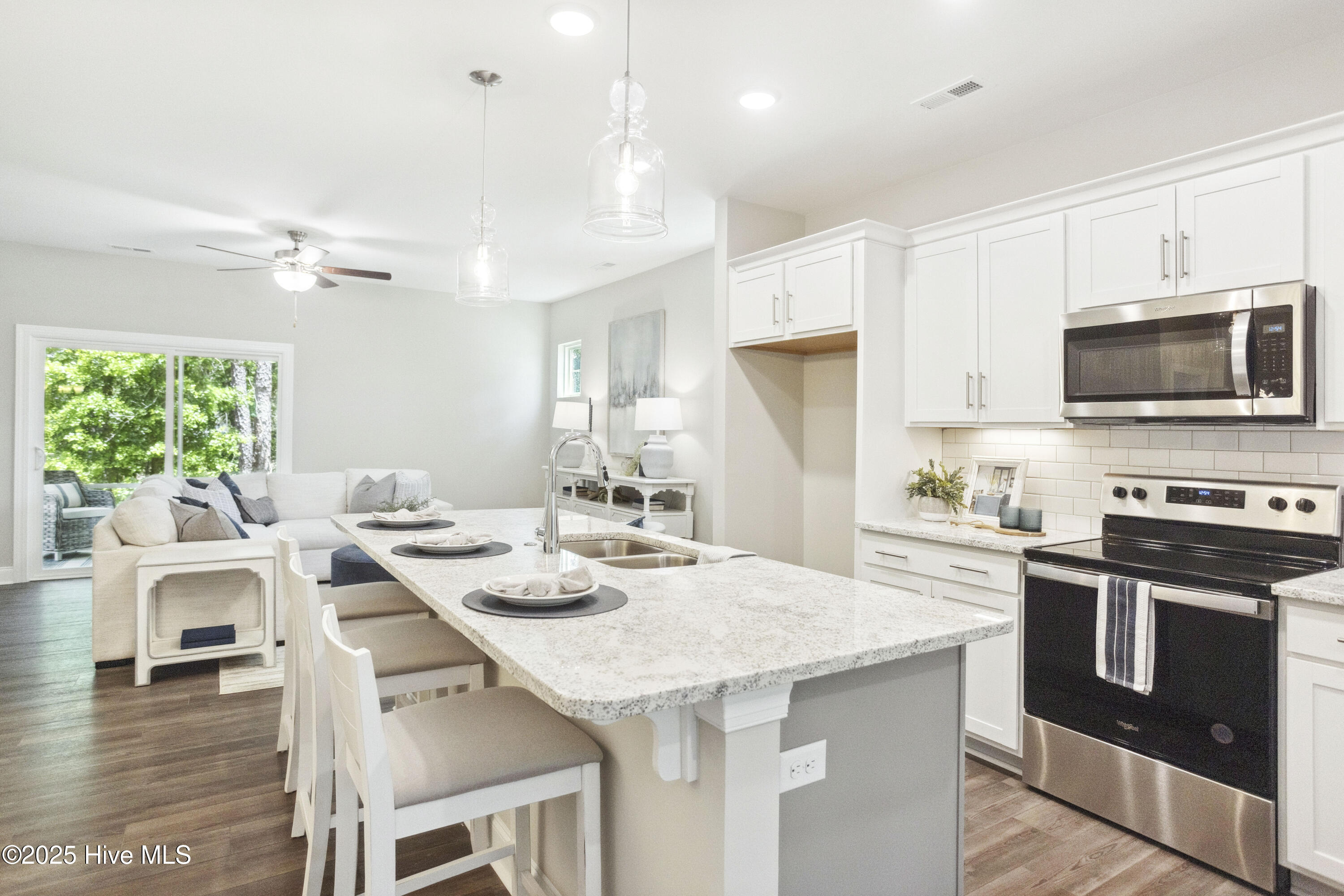 4756 Tallow Trace, Unit 2 Shallotte, NC 28470 - Photo 10 of 32 For MLS purposes only. Photo is not representative of actual home. Options/Upgrades may vary.