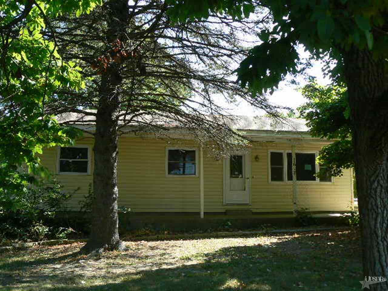 1617 Hartzell Road New Haven, IN 46774 - Photo 1 of 15 Gallery Image 1