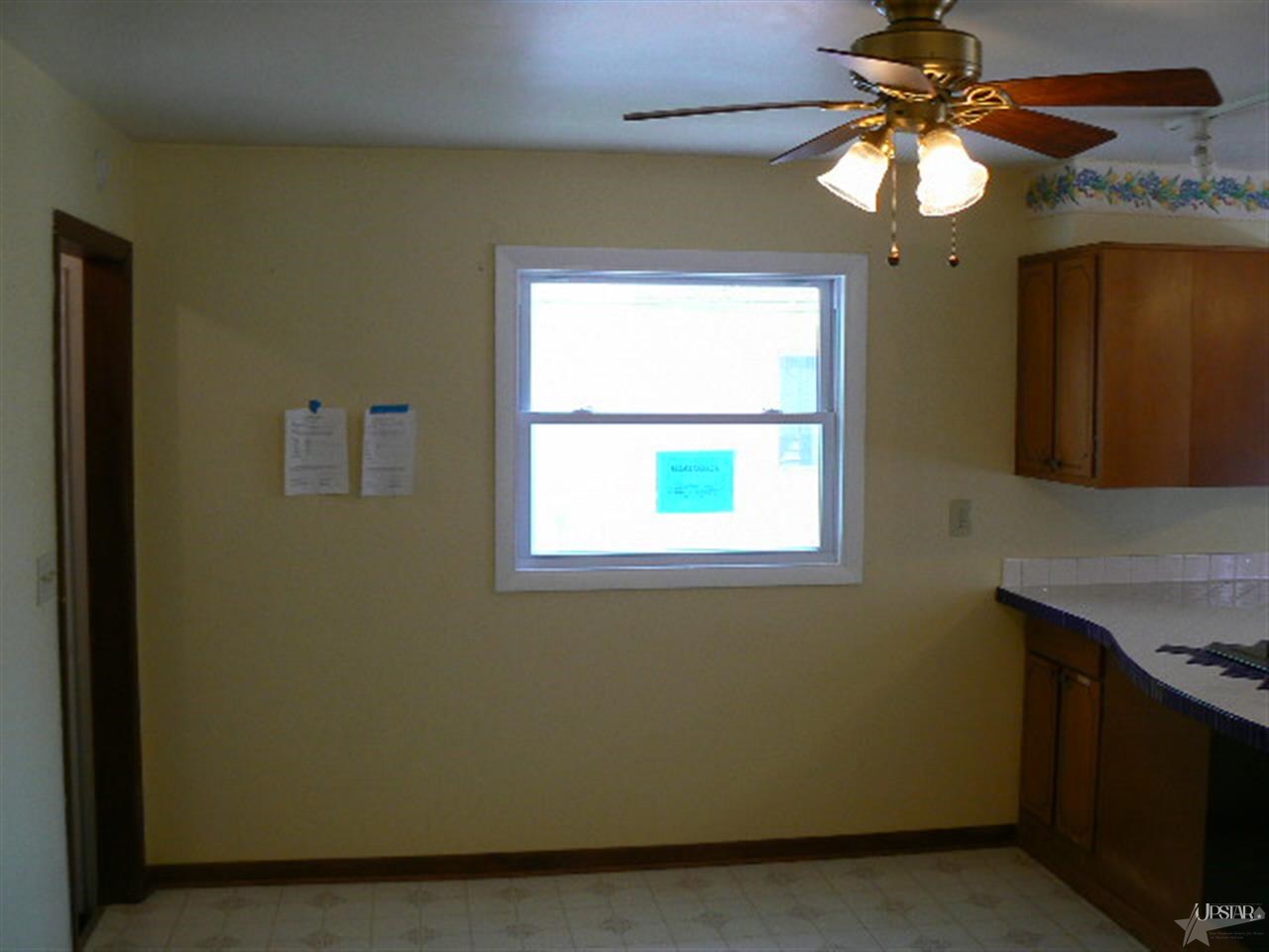 1617 Hartzell Road New Haven, IN 46774 - Photo 7 of 15 Gallery Image 7