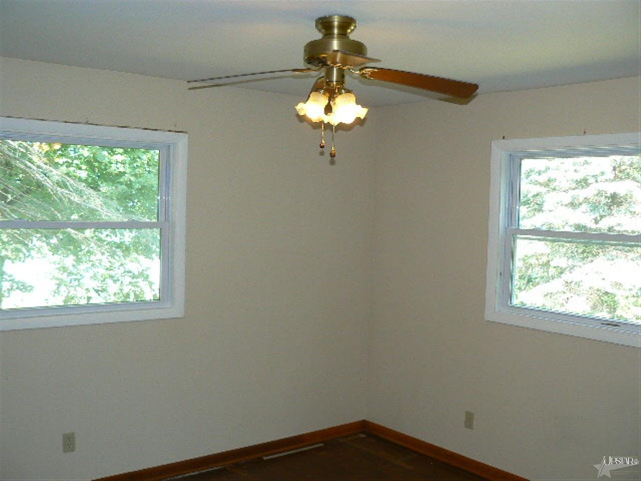 1617 Hartzell Road New Haven, IN 46774 - Photo 9 of 15 Gallery Image 9