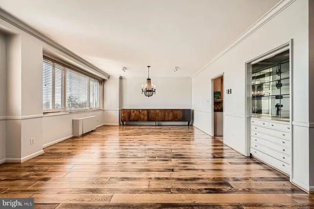 a view of a living room