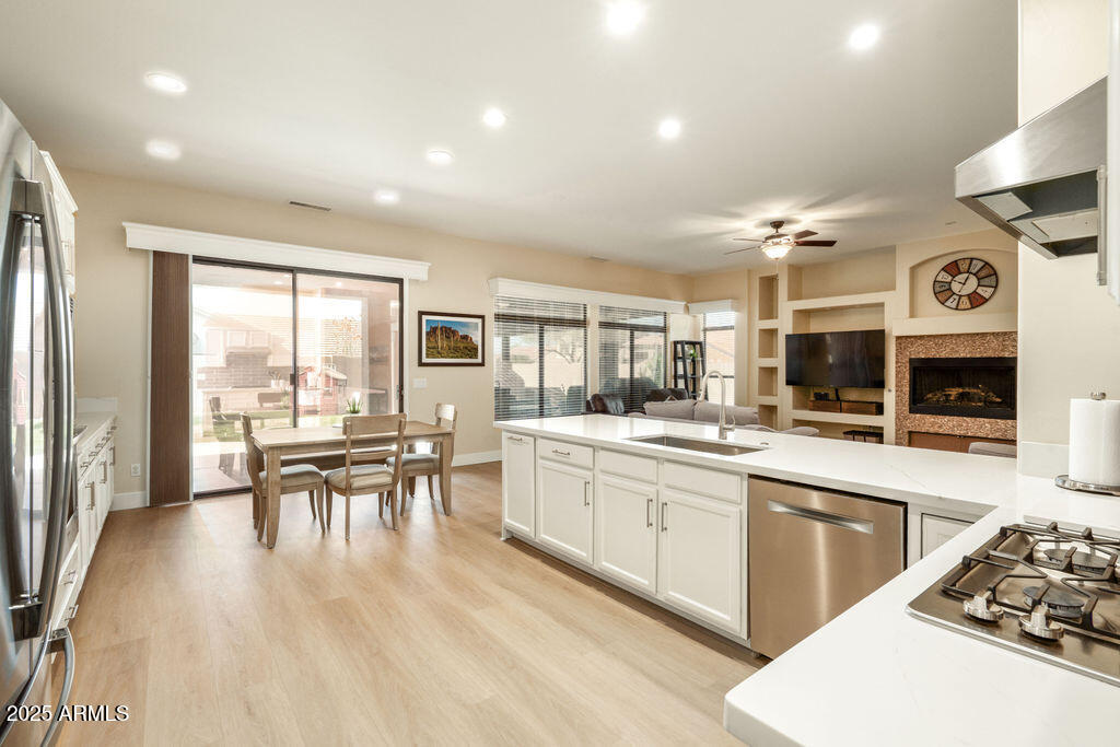 4415 East Weaver Road Phoenix, AZ 85050 - Photo 3 of 23 NEW KITCHEN DINING