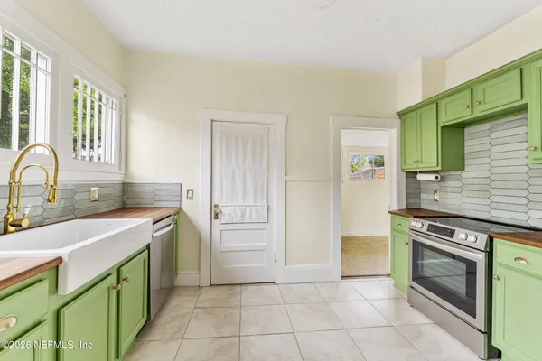 $2,100 | 4531 Attleboro Street, Jacksonville, FL 32205